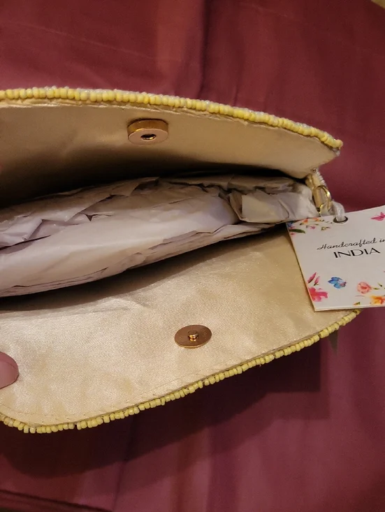 Just Married Novelty Car Clutch with Floral Sequin Accents Shoulder Strap Chain - Picture 4 of 4